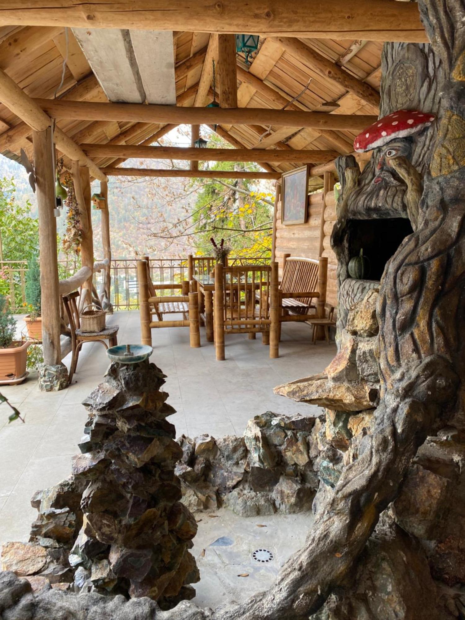 Anano's Guesthouse Borjomi Eksteriør billede